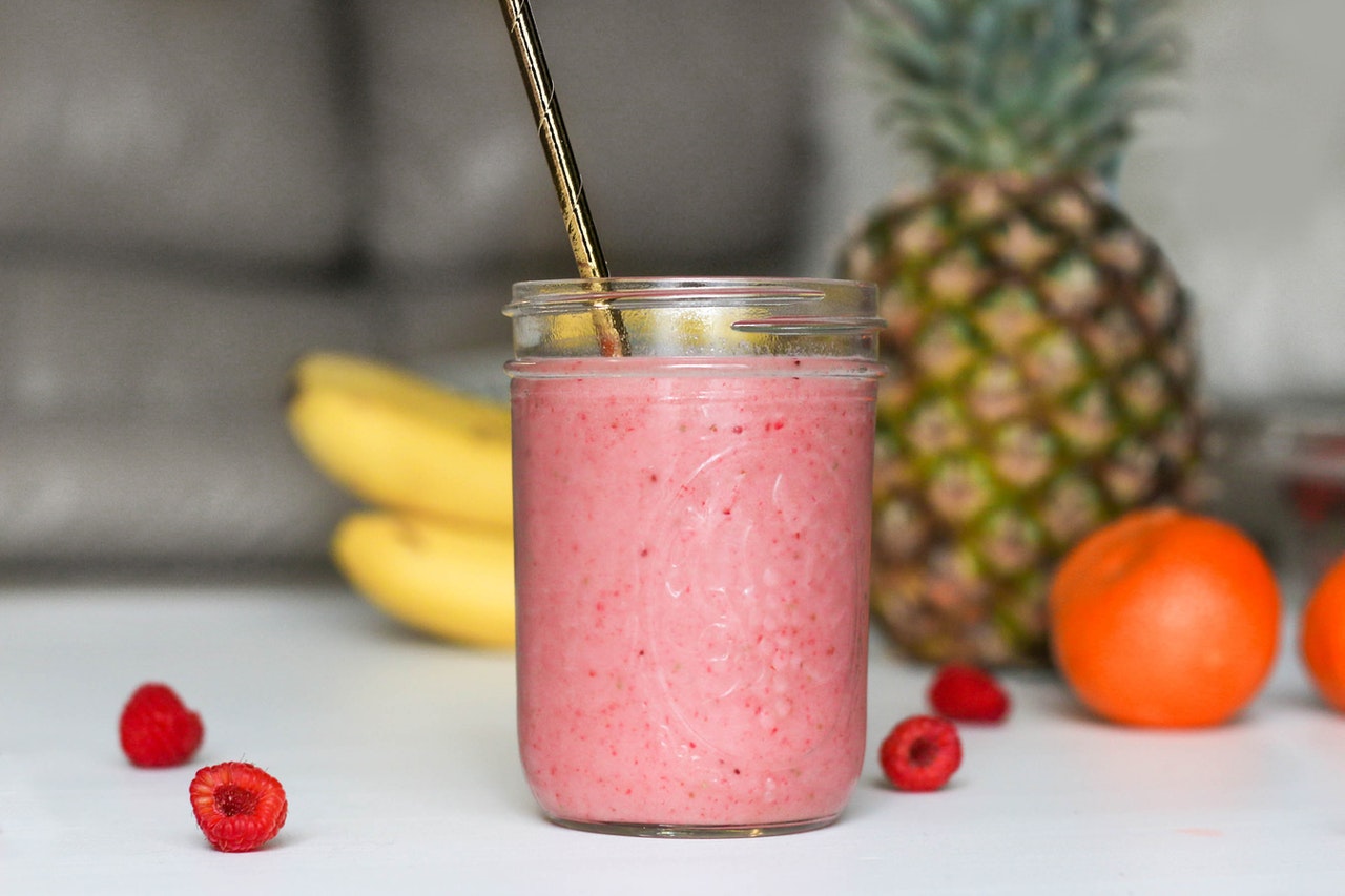 Build a Healthy Smoothie - Nutrition By Mandy